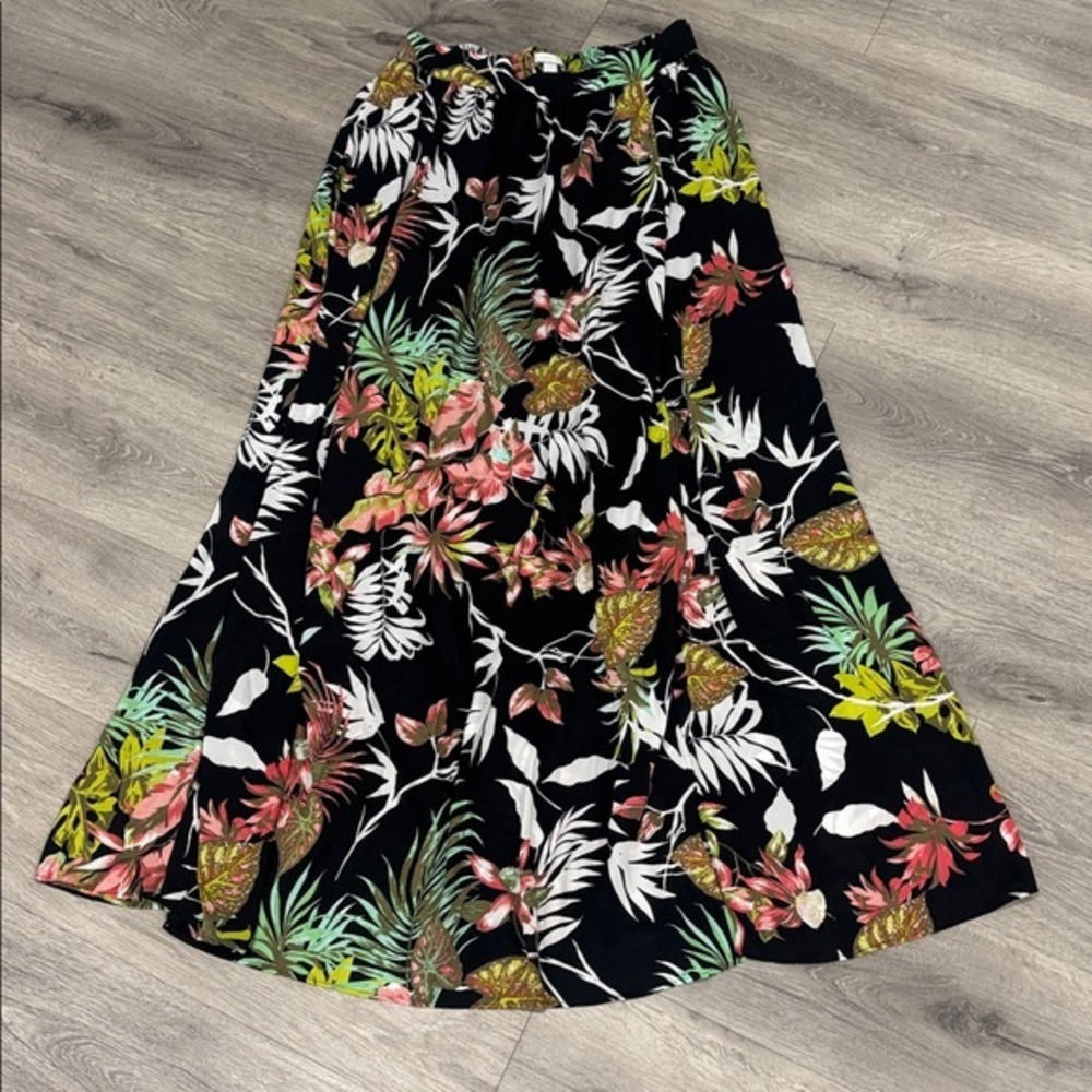 Women’s Maxi Tropical New York & Company Long Skirt High Waisted Black Medium
